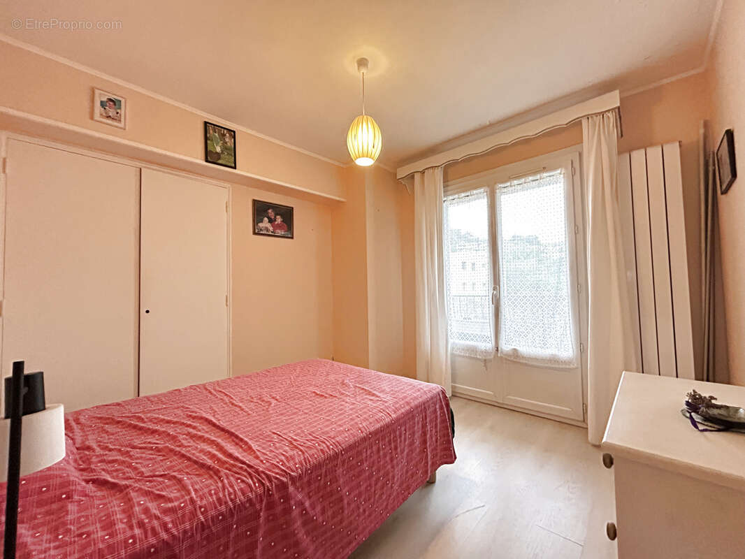Appartement à OLLIOULES