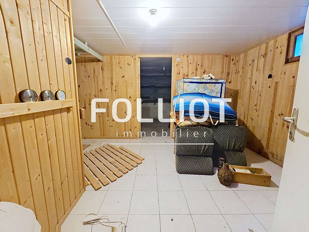 Maison à COLLEVILLE-MONTGOMERY