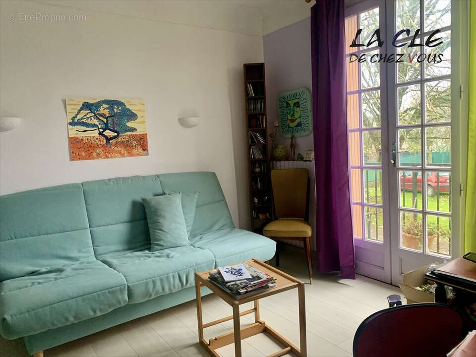 Maison 133 m² à Benet  - photo 4