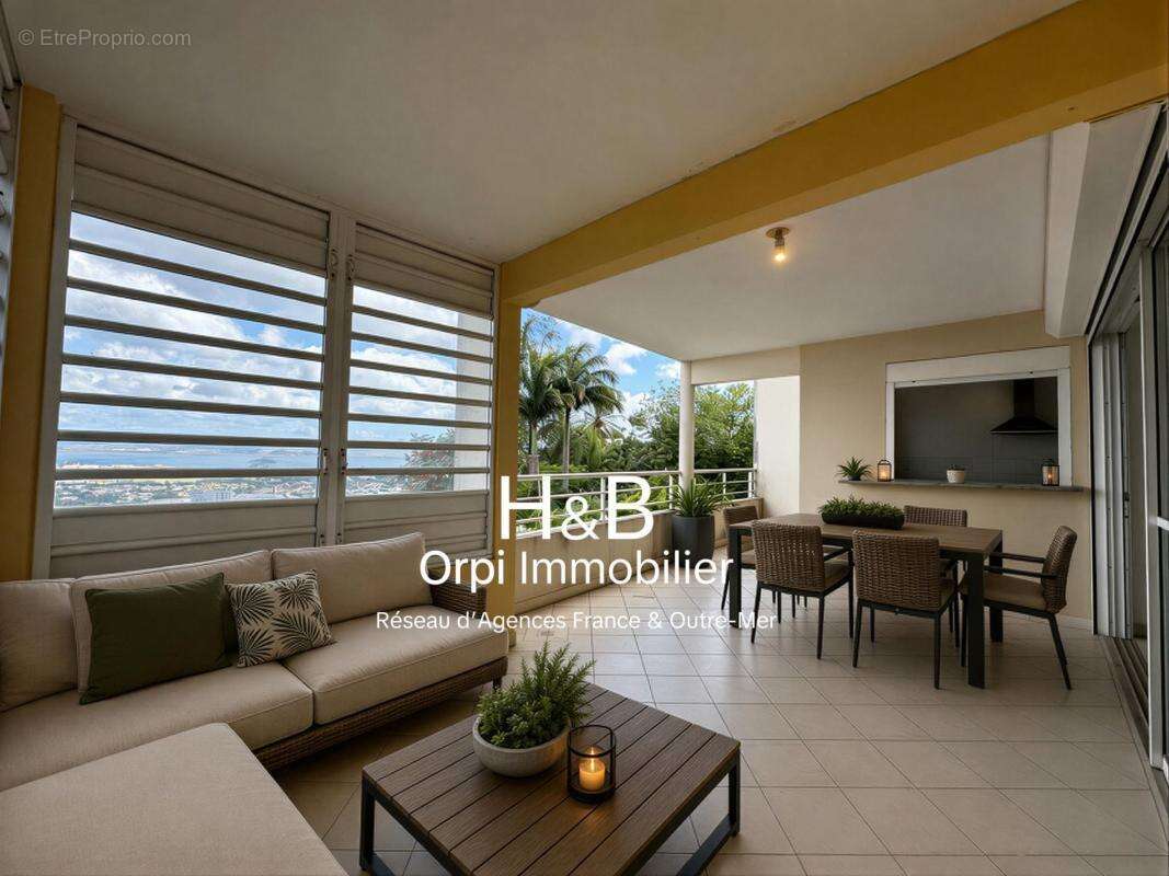 Coup de cœur, Fort-de-France, T3 évolutif en T4, vue panoramique sur la Baie - photo 5
