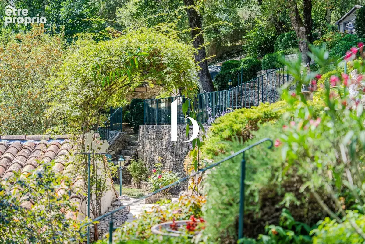 Charme et caractère pour cet ensemble immobilier d'exception... - photo 24