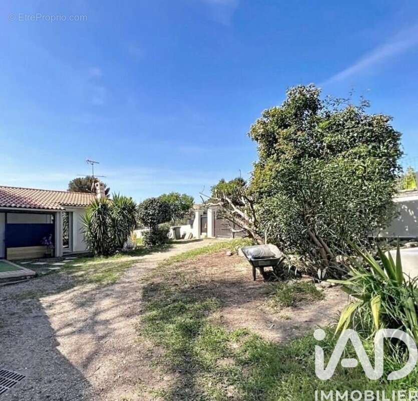 Photo 5 - Maison à VITROLLES