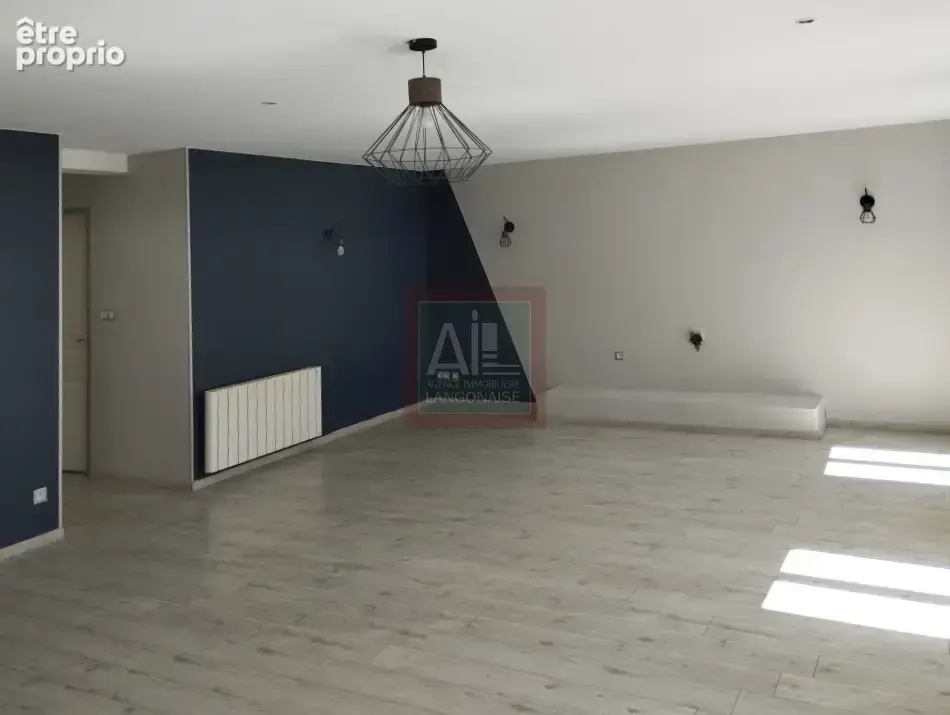 Appartement T3 88 m2 proche centre-ville et écoles - photo 3