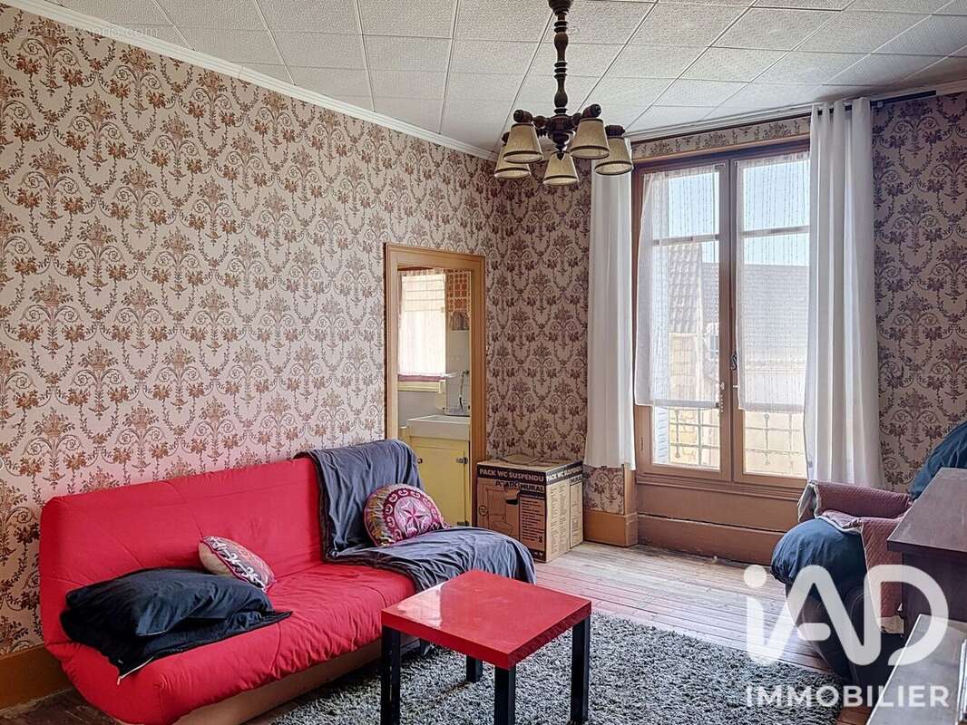 Maison 104 m² à Beaune-La-Rolande  - photo 6