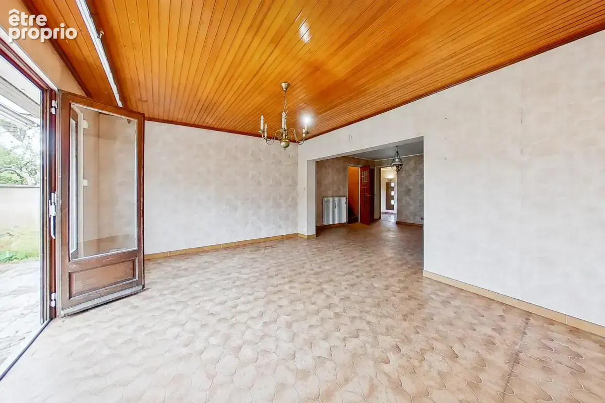 Maison de 7 pièces de 200 m² située à Piennes - photo 20