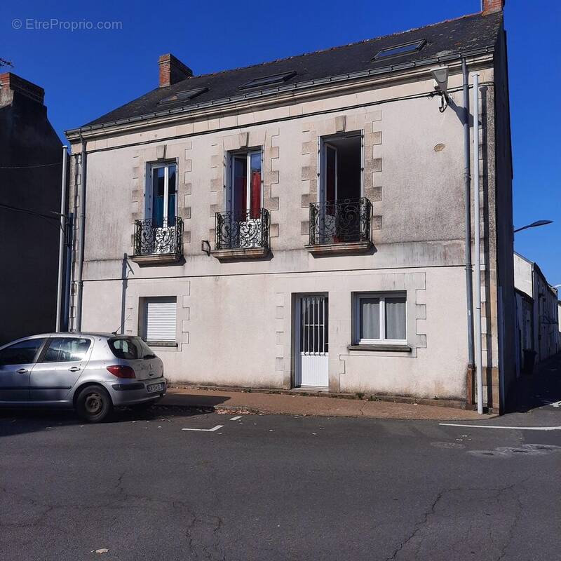 Appartement à CORDEMAIS