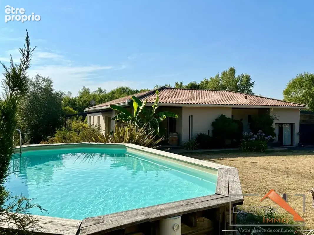 Boussens  Maison T5 récente avec piscine et terrain clos - photo 3