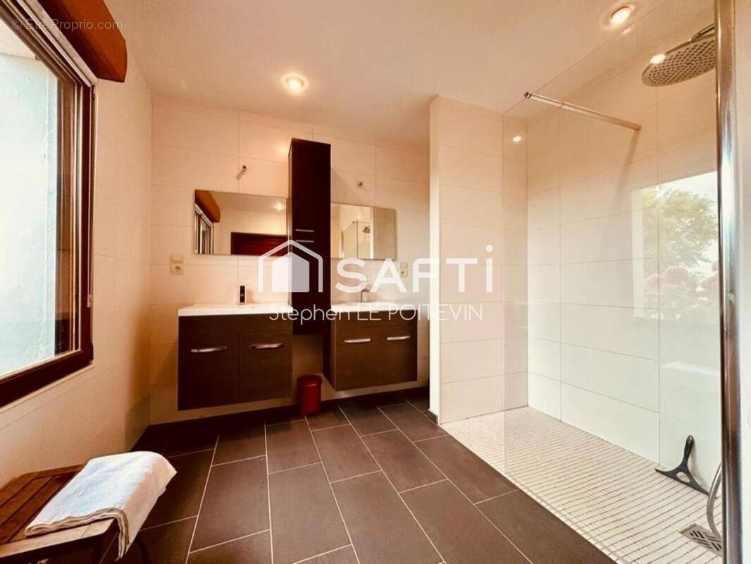 Maison 190 m² à Tardinghen  - photo 5
