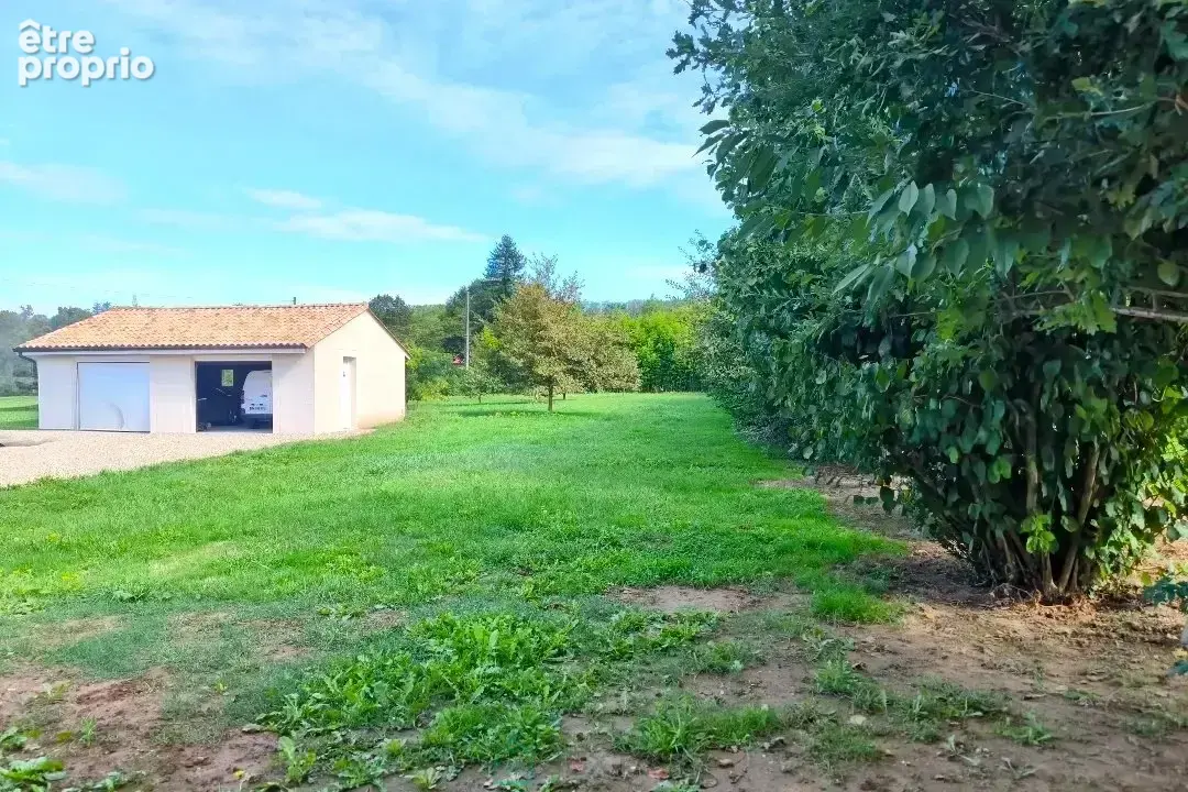 A  l'est de bergerac, maison de 2021 avec double garage et grand jardin - photo 4