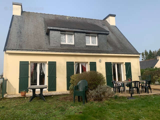 Maison à BIEUZY