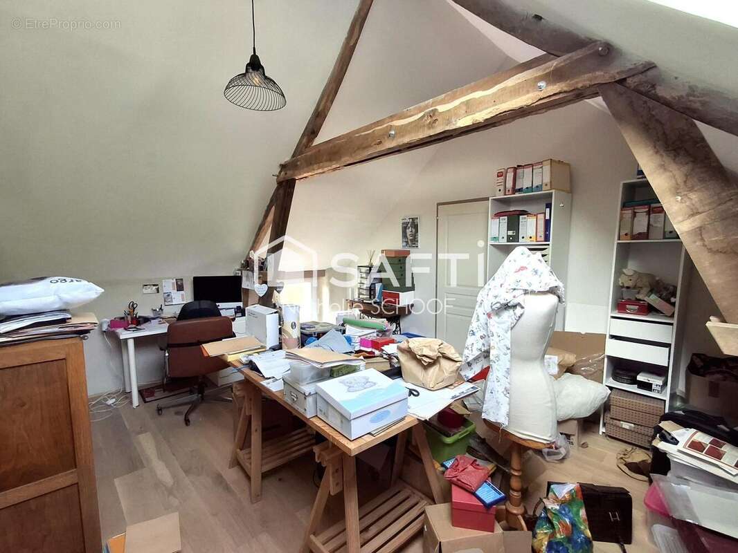 Maison 215 m² à La Chapelle-Neuve  - photo 8