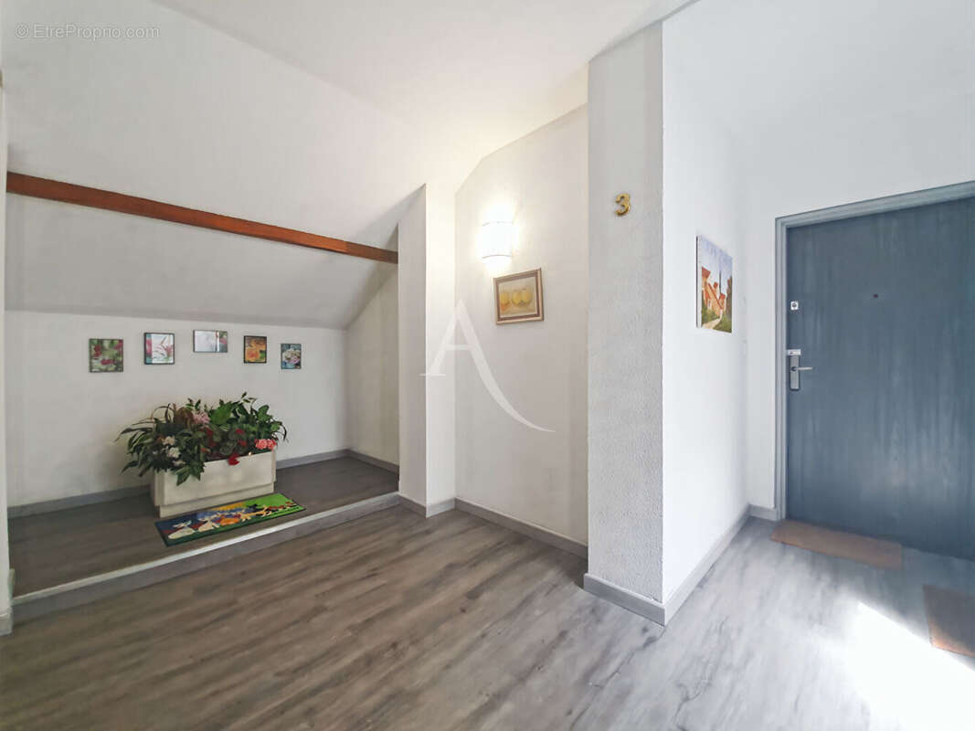 Appartement à MEULAN