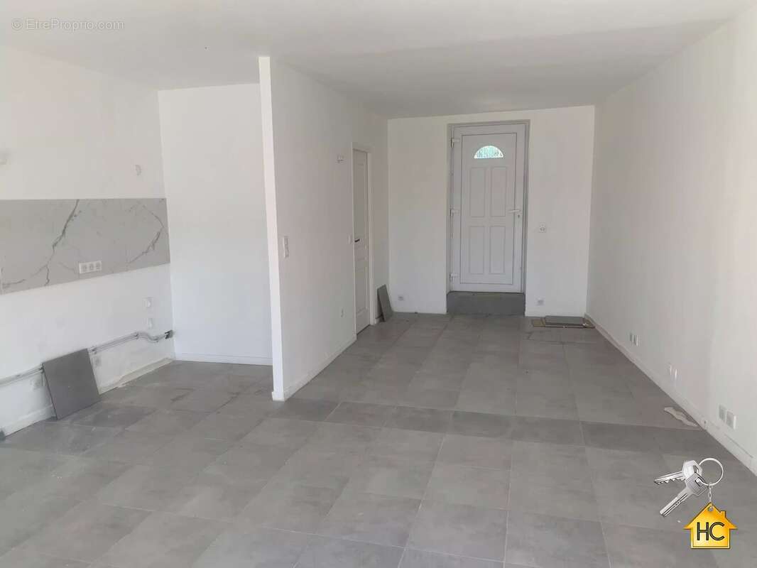 Appartement à LE CANNET