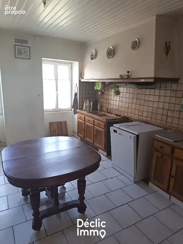 Saint Sulpice d' Arnoult Maison en Pierres avec Dépendances sur Parcelle de 425 m2 - photo 3