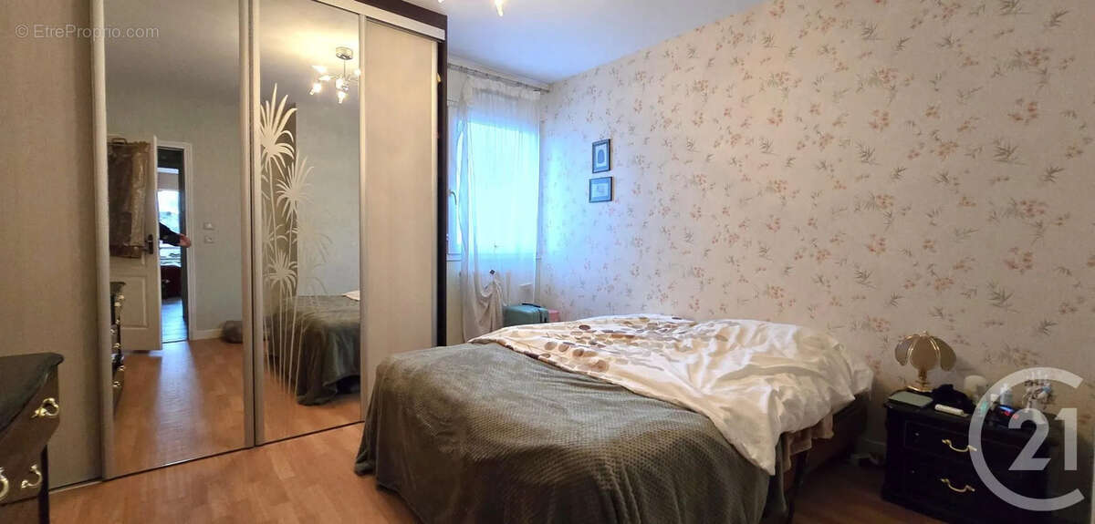 Appartement à MONTCEAU-LES-MINES