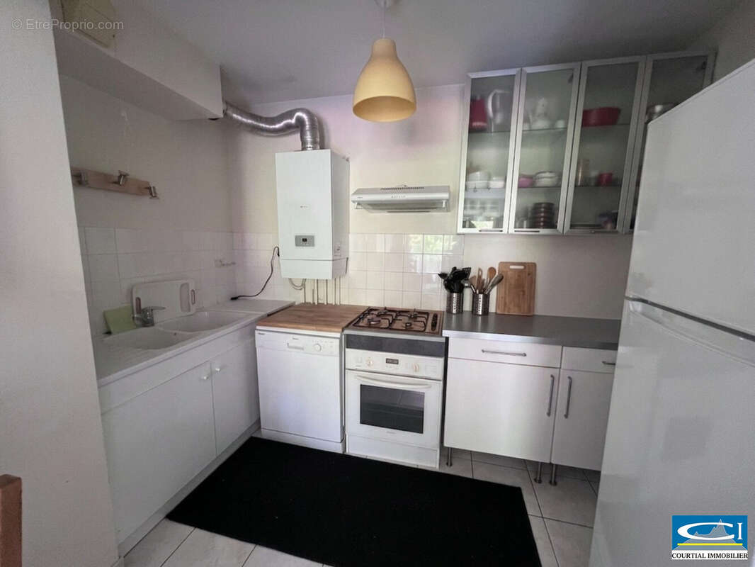 Appartement 62 m² à Tournon-Sur-Rhone  - photo 6