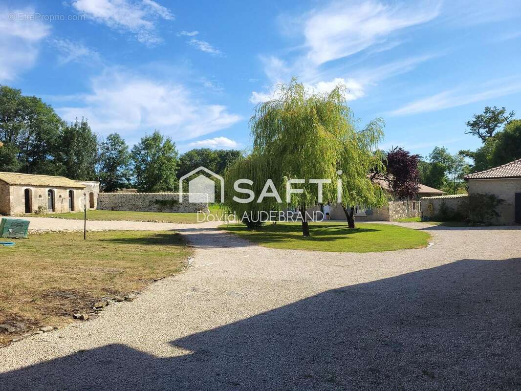 Photo 3 - Maison à PAMPLIE