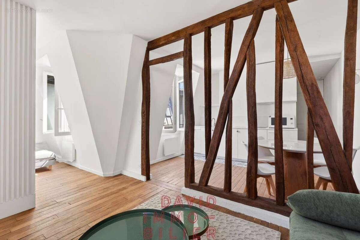 Appartement à PARIS-9E