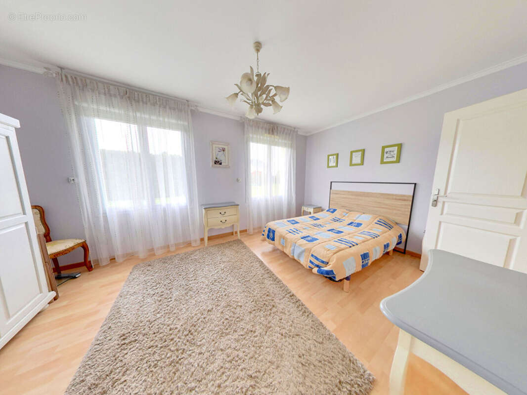 Maison à PRESLES-EN-BRIE