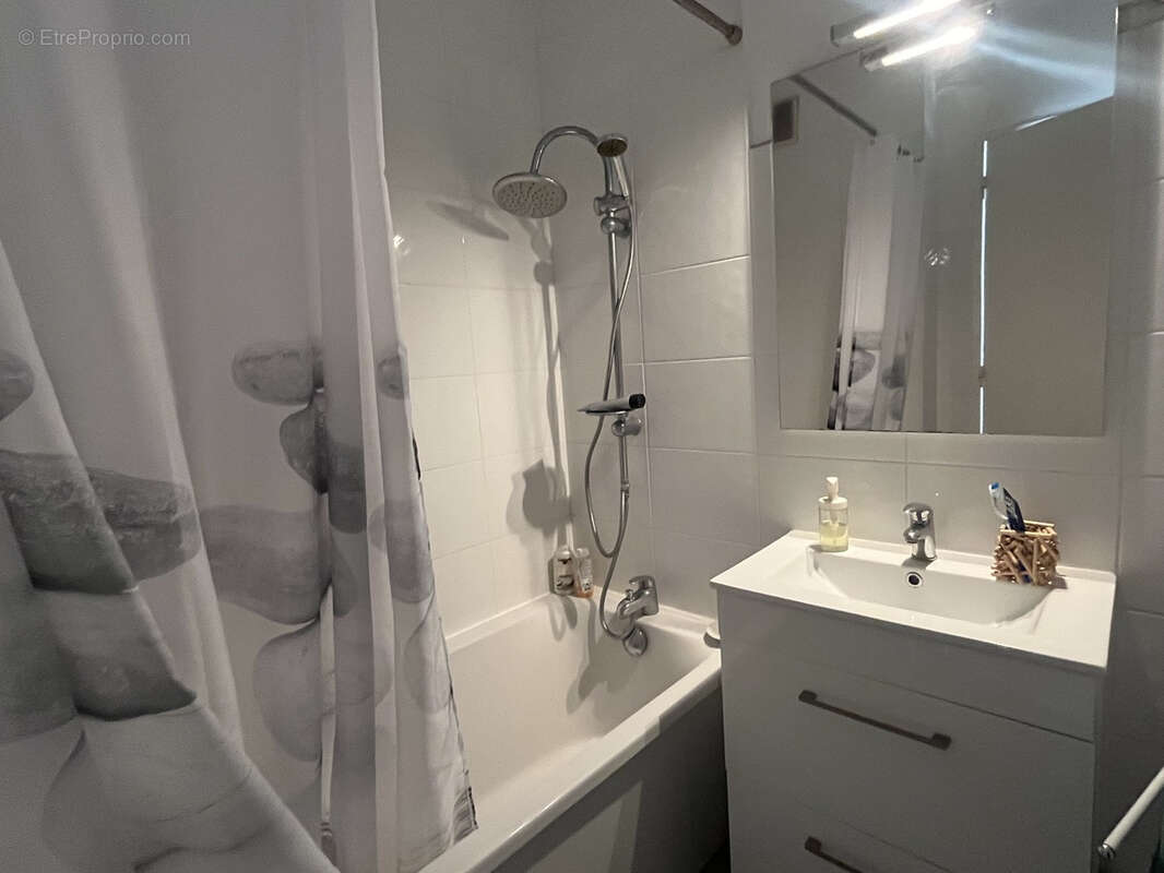 Appartement T3 74.69 m2 - photo 7