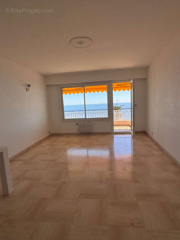 Appartement à CAP-D'AIL