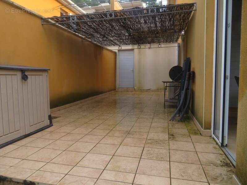Belle MAISON sur 2 niveaux de 95 m3 à vendre centre ville de DIGNE LES BAINS (04) - photo 21