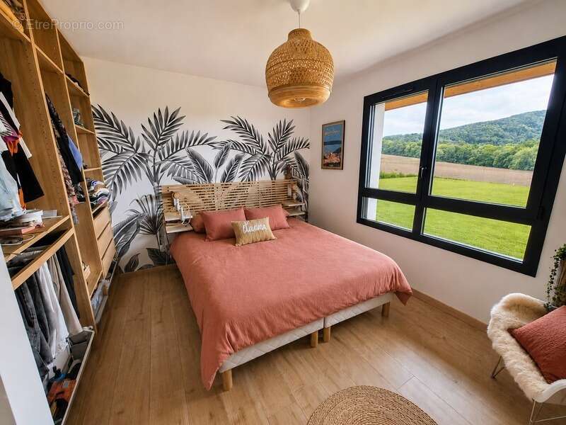 Maison à SCIEZ