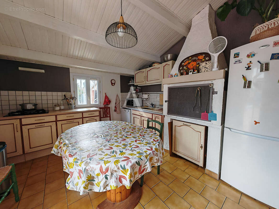 Maison à CARQUEIRANNE