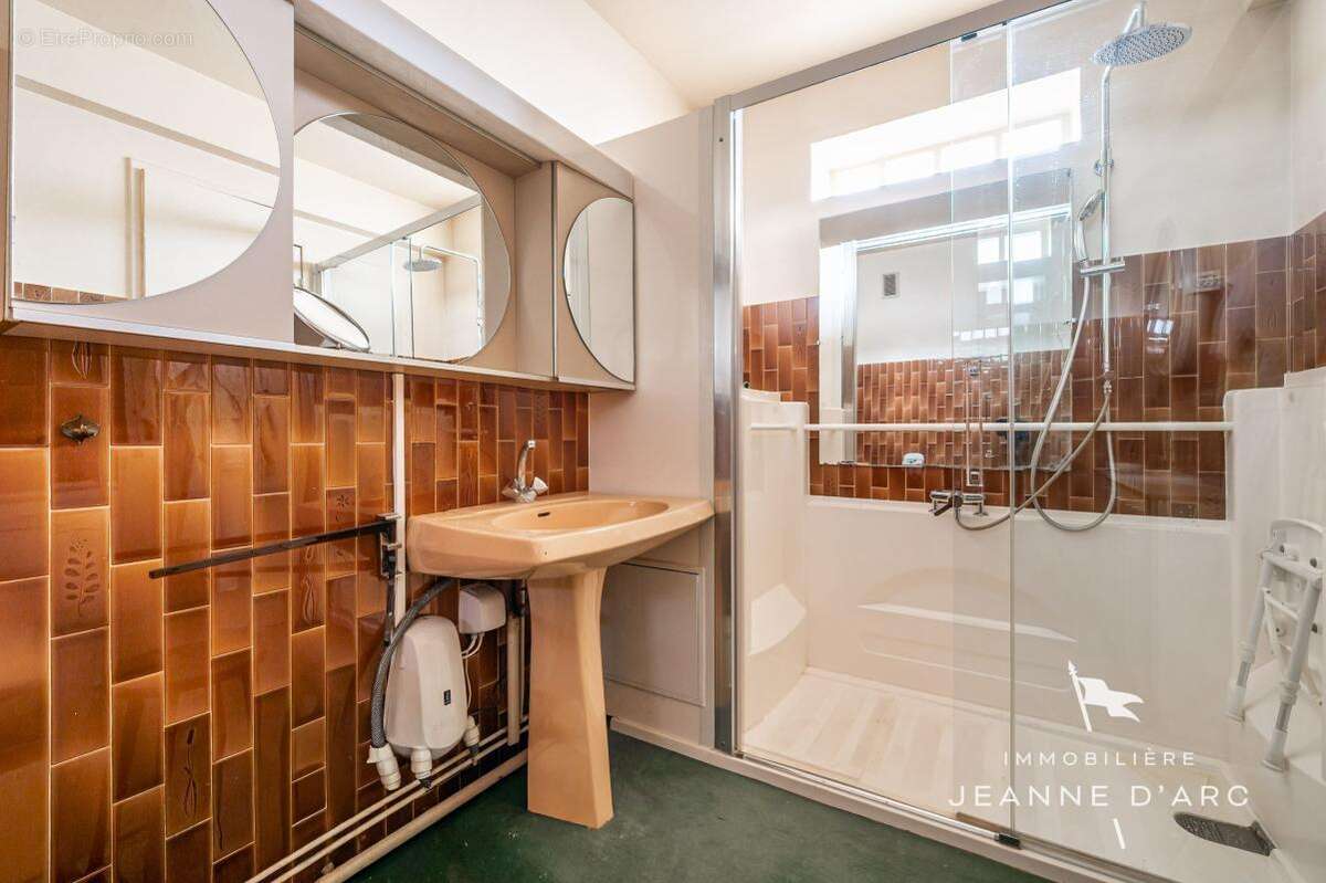 Appartement à VERSAILLES