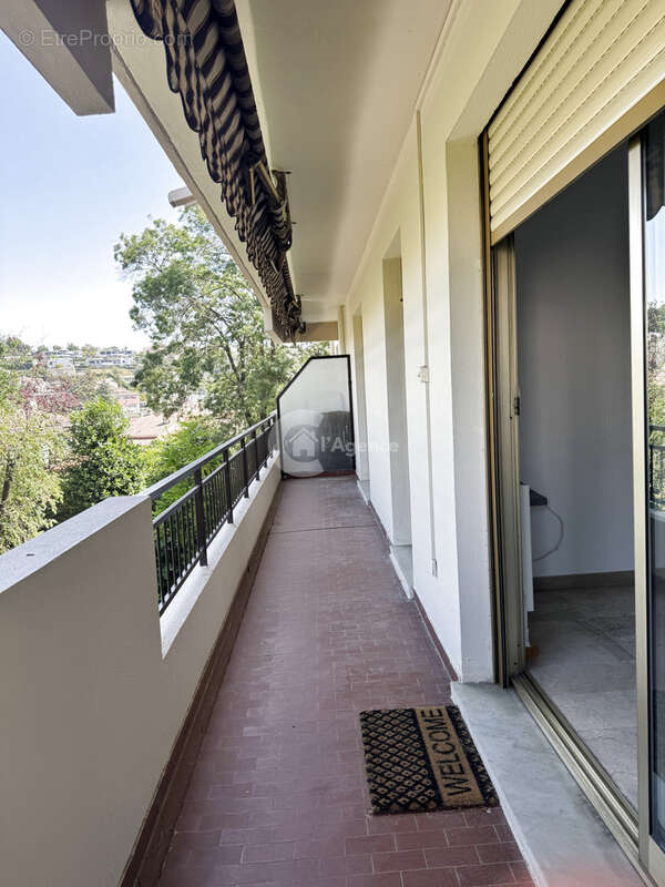 Appartement à CAGNES-SUR-MER