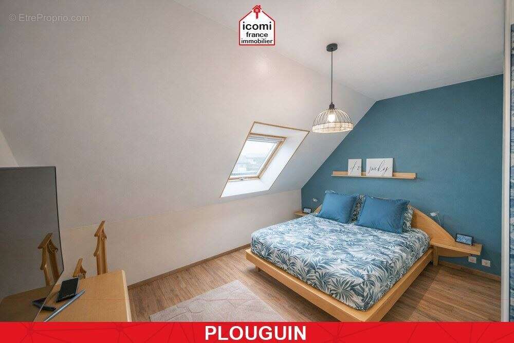 Maison à PLOUGUIN