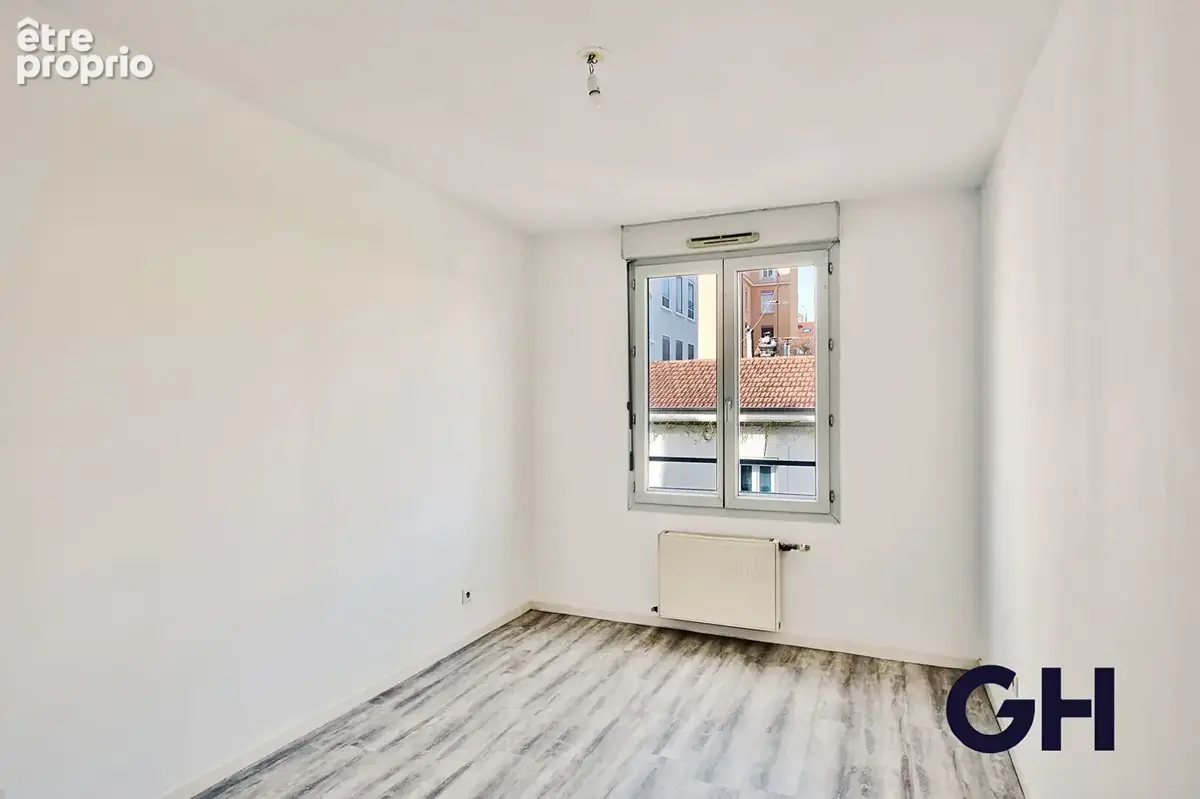 Appartement Villeurbanne 3 pièces avec balcon et garage - photo 12