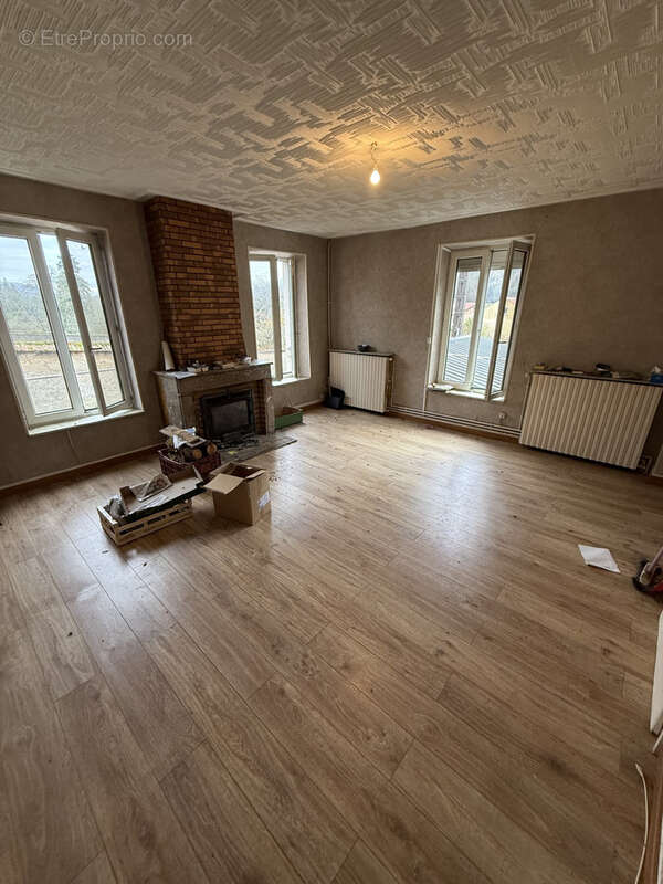 Maison à ROZERIEULLES