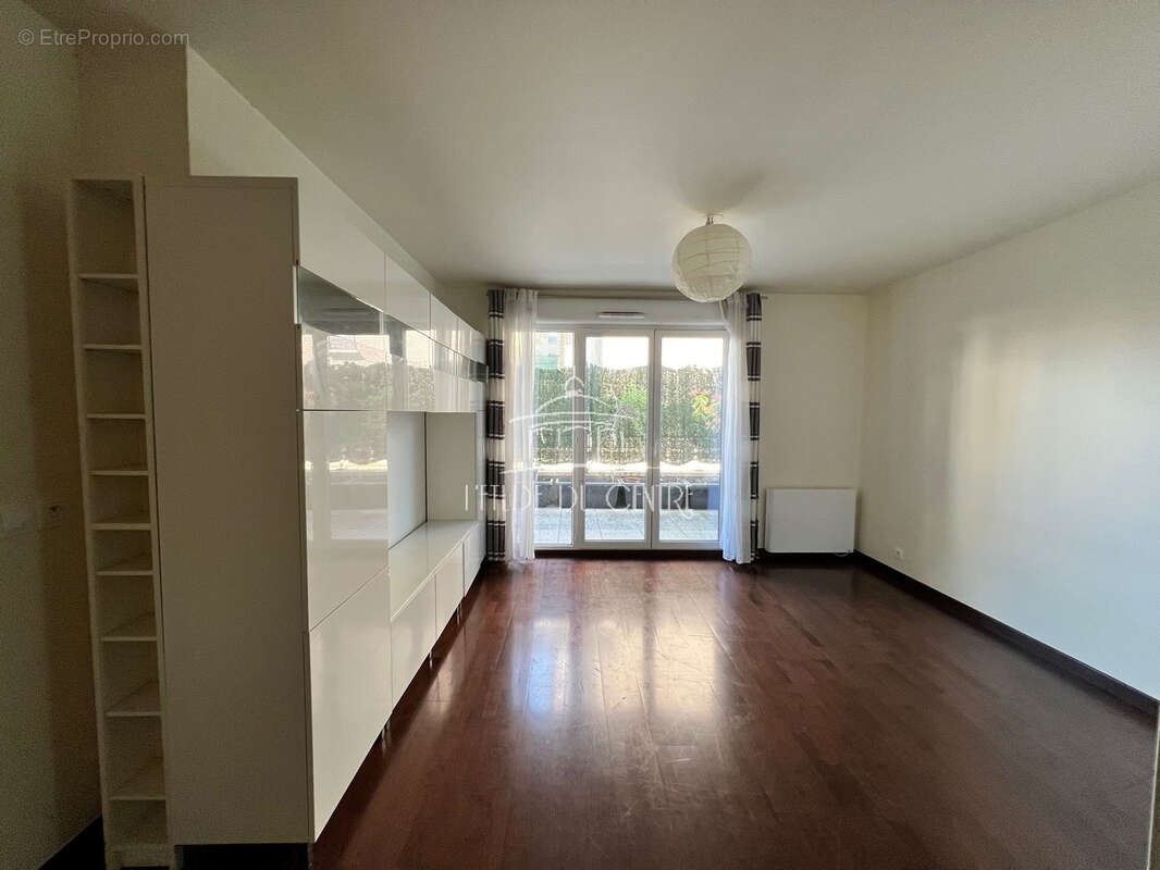 Appartement à VILLENEUVE-LE-ROI