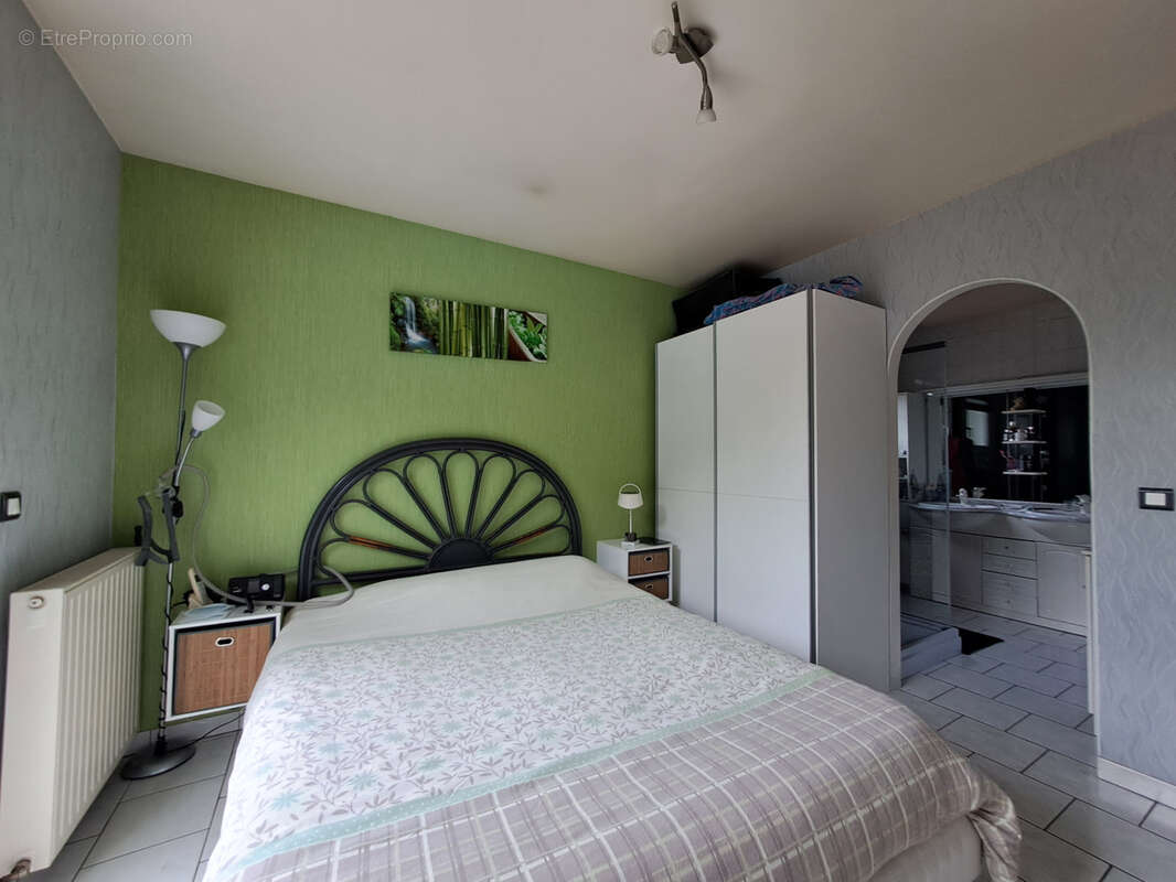 Maison à PORT-SAINTE-MARIE