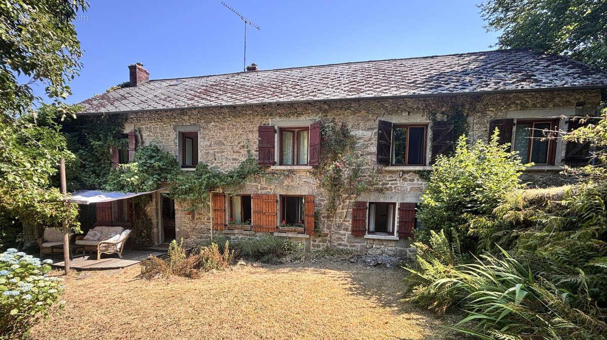 Authentique maison en pierre dans son écrin de verdure - photo 29