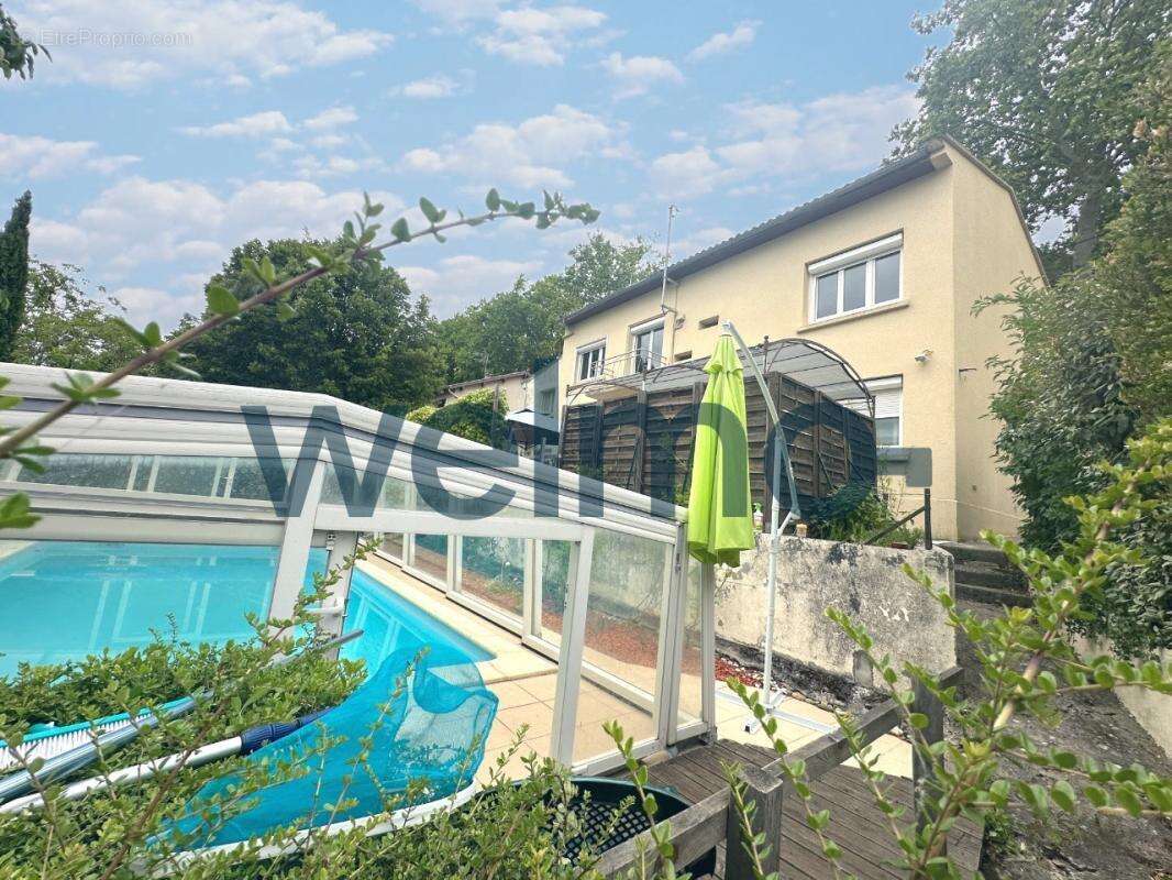 Maison à VILLEFRANCHE-DE-LAURAGAIS