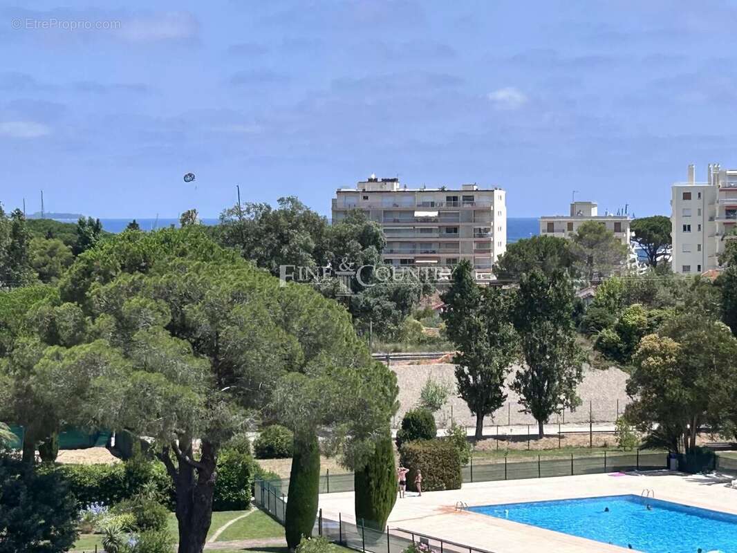Appartement à MANDELIEU-LA-NAPOULE