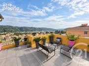 Appartement à CARROS