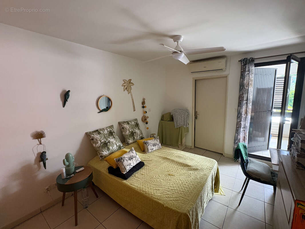 Appartement à SAINT-DENIS