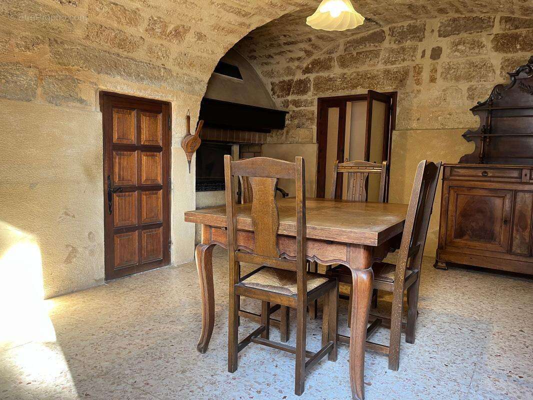 Maison à LOUPIAN