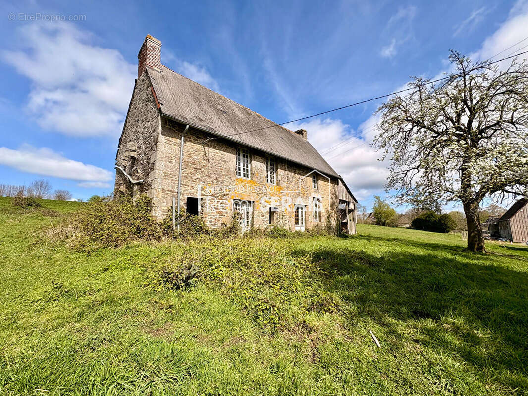 Maison à TINCHEBRAY