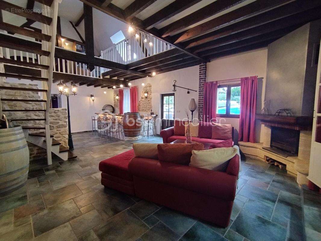 Maison à CLAYE-SOUILLY