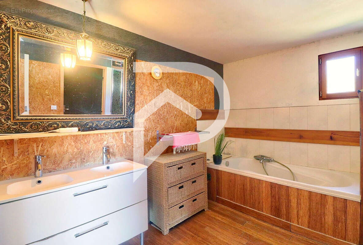 Maison à LA VERDIERE