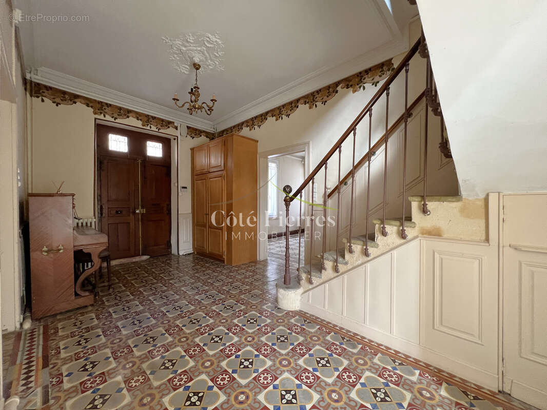Maison à COMBAS