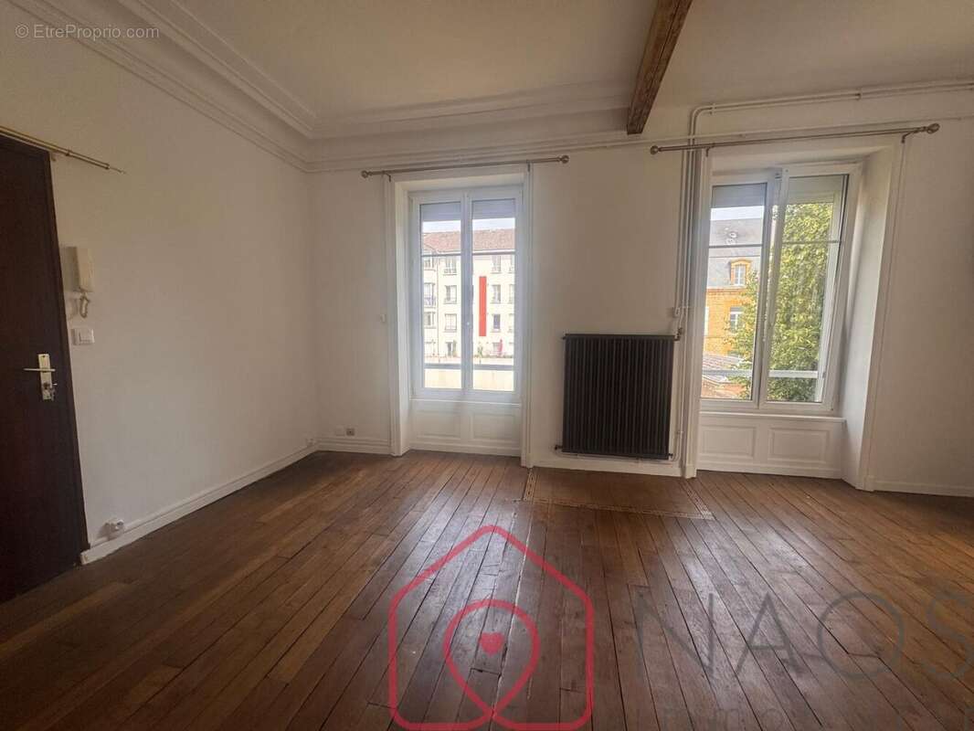 À VENDRE  Studio 26 m² à Sedan  39 500  FAI - photo 3