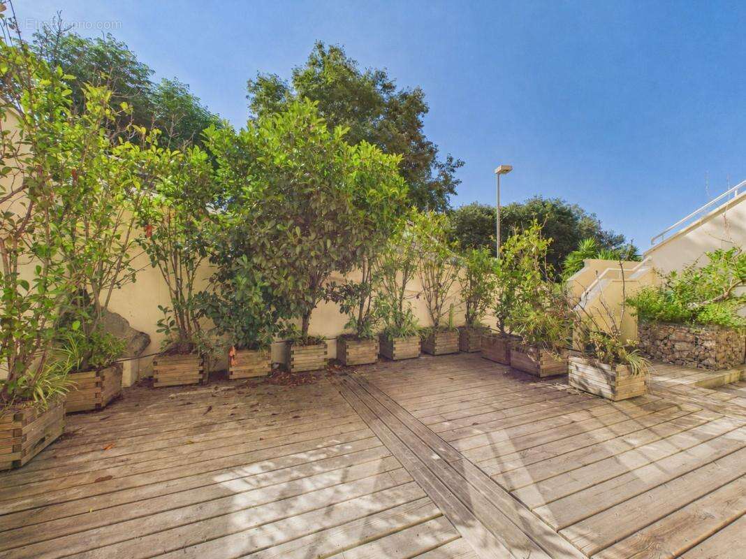 A vendre f4 avec terrasse parc cuneo d'ornano - photo 14
