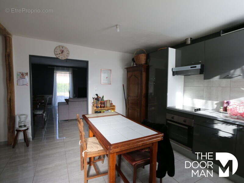 Maison 18500 - photo 4