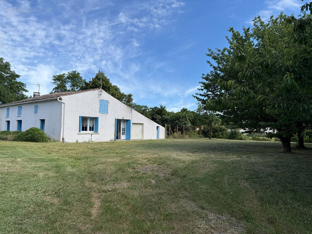 Maison à SAINT-SULPICE-DE-ROYAN