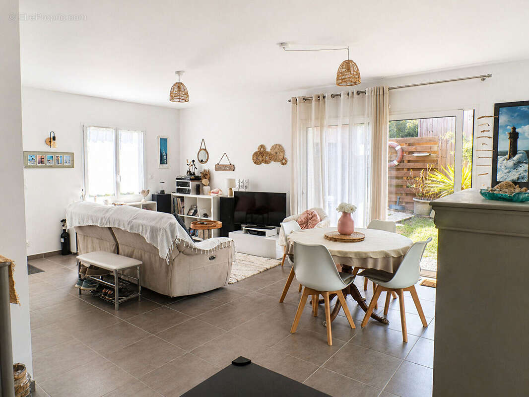 Maison à SAINT-MICHEL-CHEF-CHEF